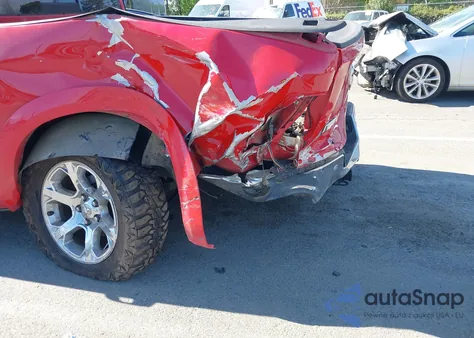 2016 Ram 1500 Laramie z USA, uszkodzony, nr VIN 1C6RR7NM1GS121871